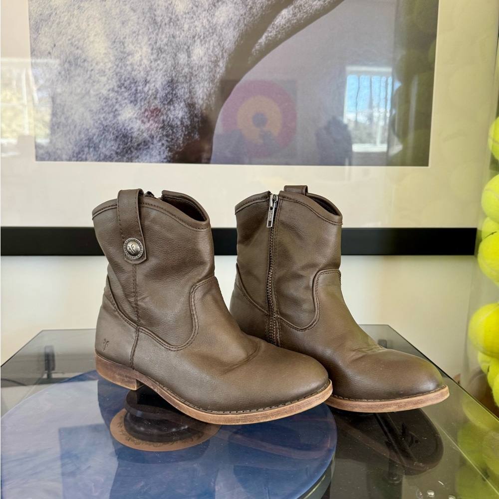 Frye Kids Brown Leather Boots